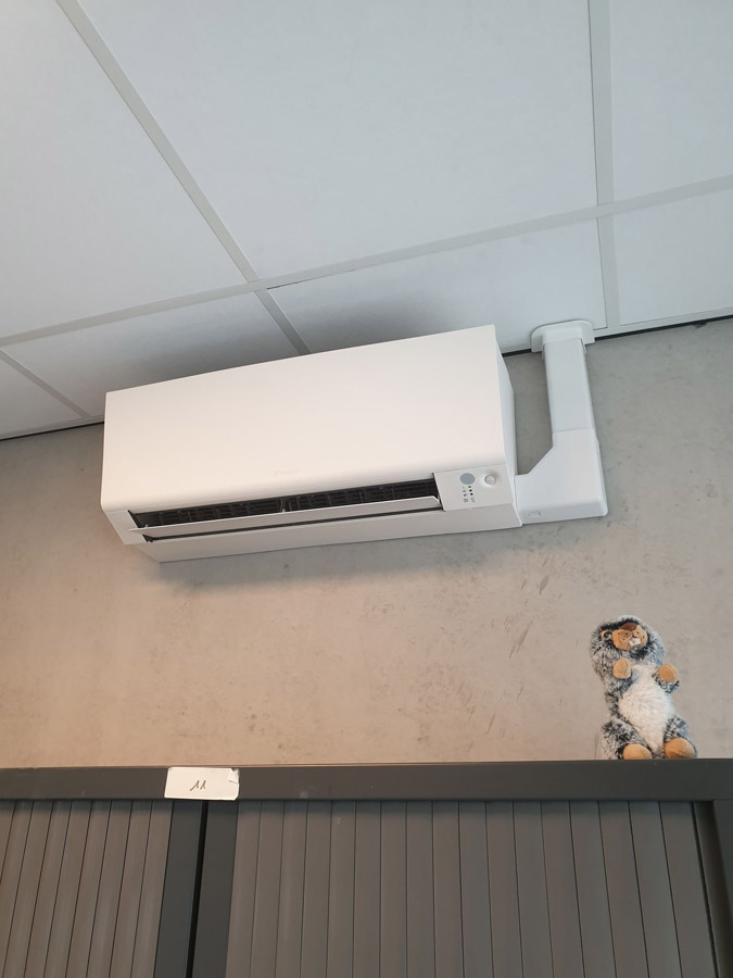 daikin airco toestellen in de sporthal van oudenaarde